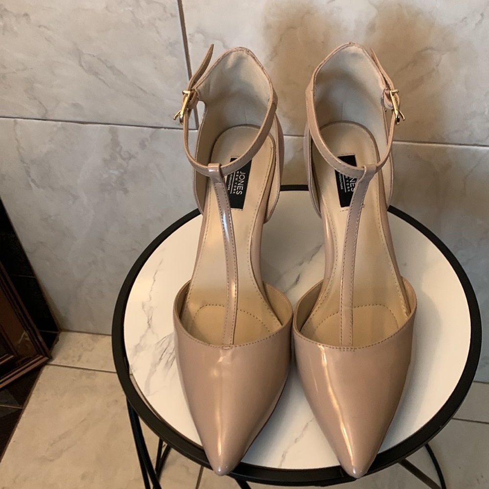 Jones New York Heels - Picture 2 of 16